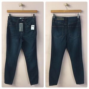 Charlotte Russe Refuge Dark Wash High Waisted Skinny Jeans Size 2 NWT